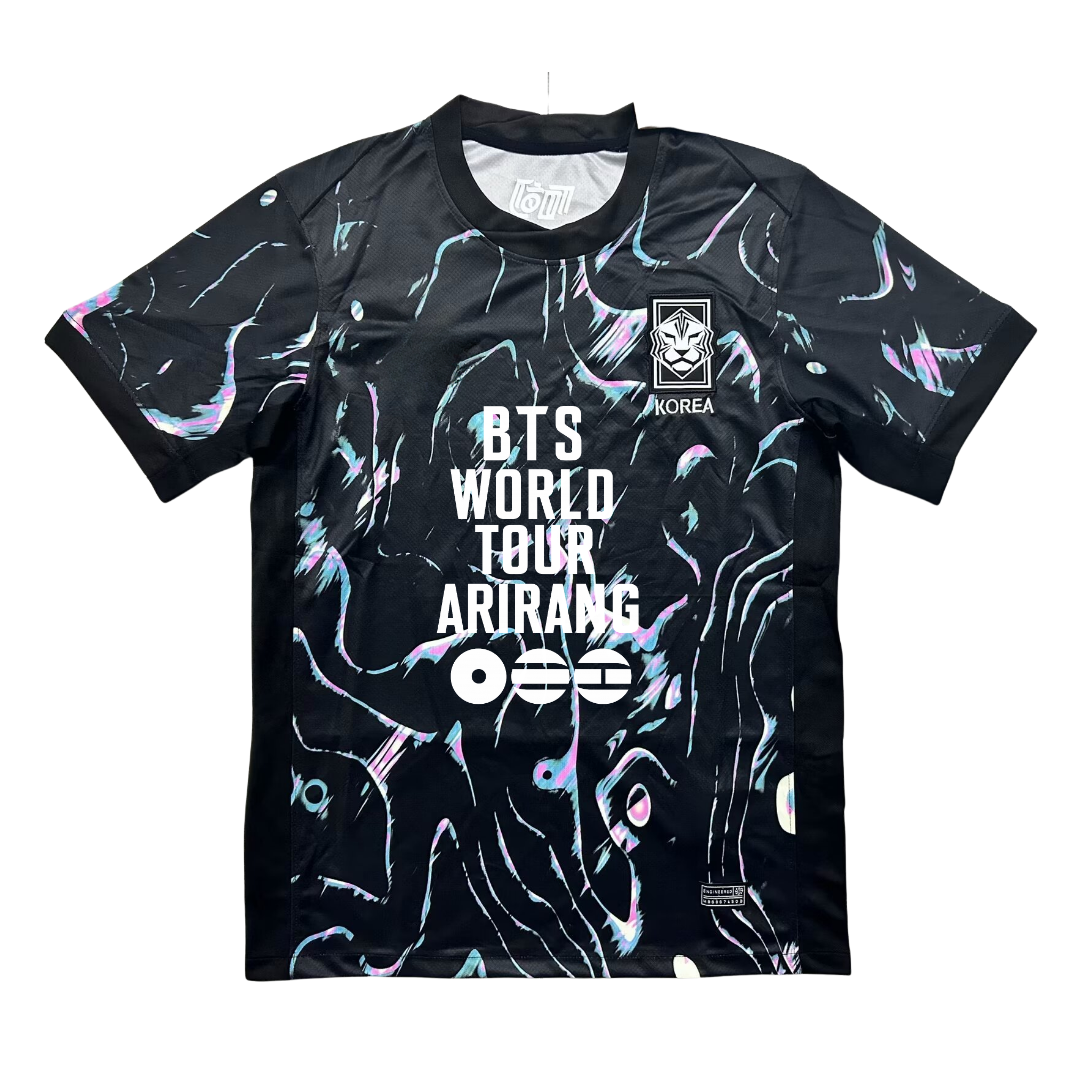 Camiseta BTS World Tour Arirang Negro Holográfico - vista frontal