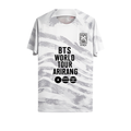 Camiseta BTS "Namjoon Camo Blanco/Gris" - Edición Fandom Exclusiva - vista frontal