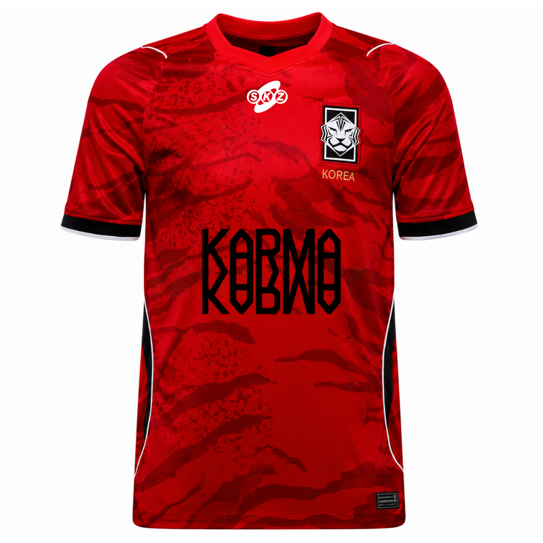 Camiseta Stray Kids KARMA - vista frontal